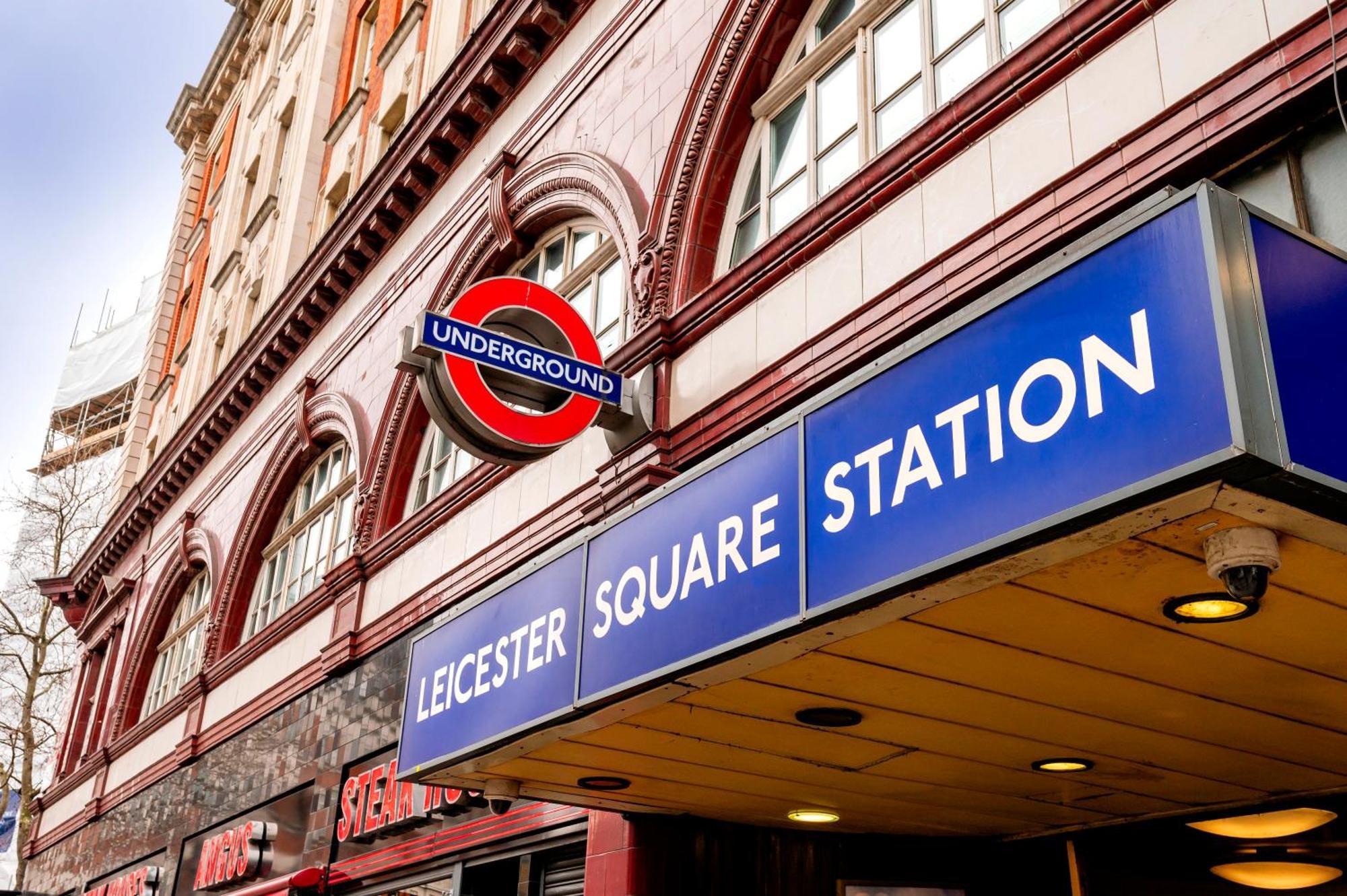 Welcome London St Martin'S Exterior photo